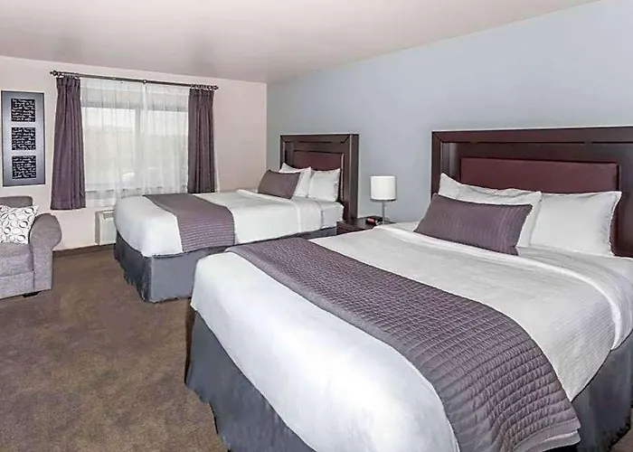 Baymont By Wyndham 3* Glenview