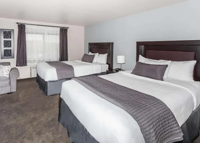 Baymont By Wyndham Glenview