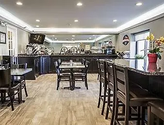 Baymont By Wyndham 3* Glenview